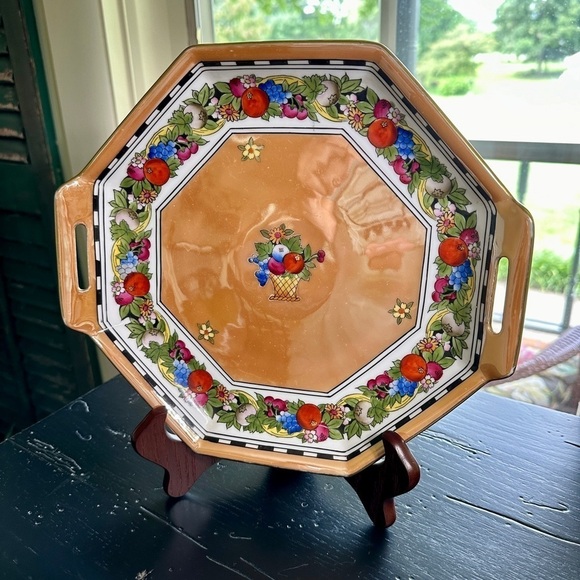 NIPPON NORITAKE, LUSTERWARE OCTAGON PLATTER WITH HANDLES. - Picture 4 of 8